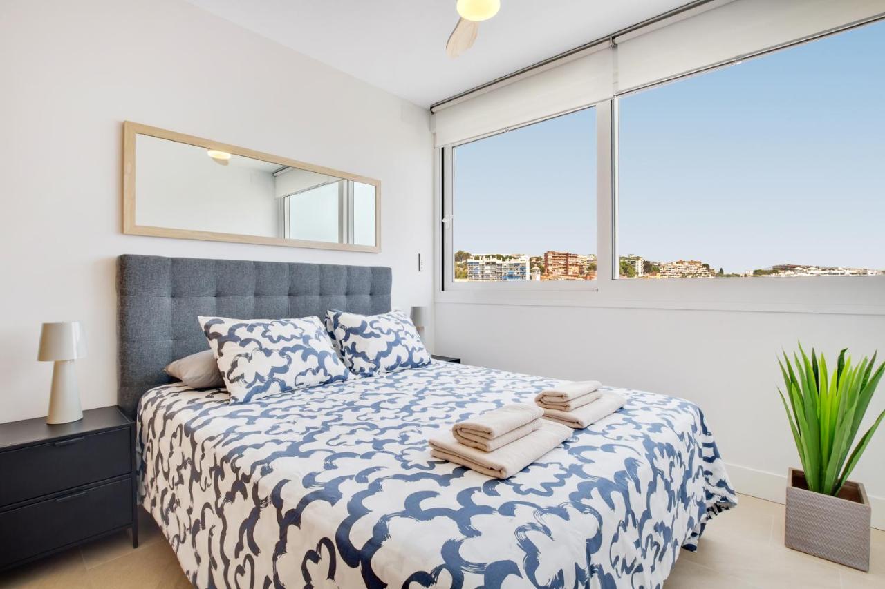 Crystalline View'S Of Carihuela - 3 Bedrooms Penthouse Торремолинос Экстерьер фото