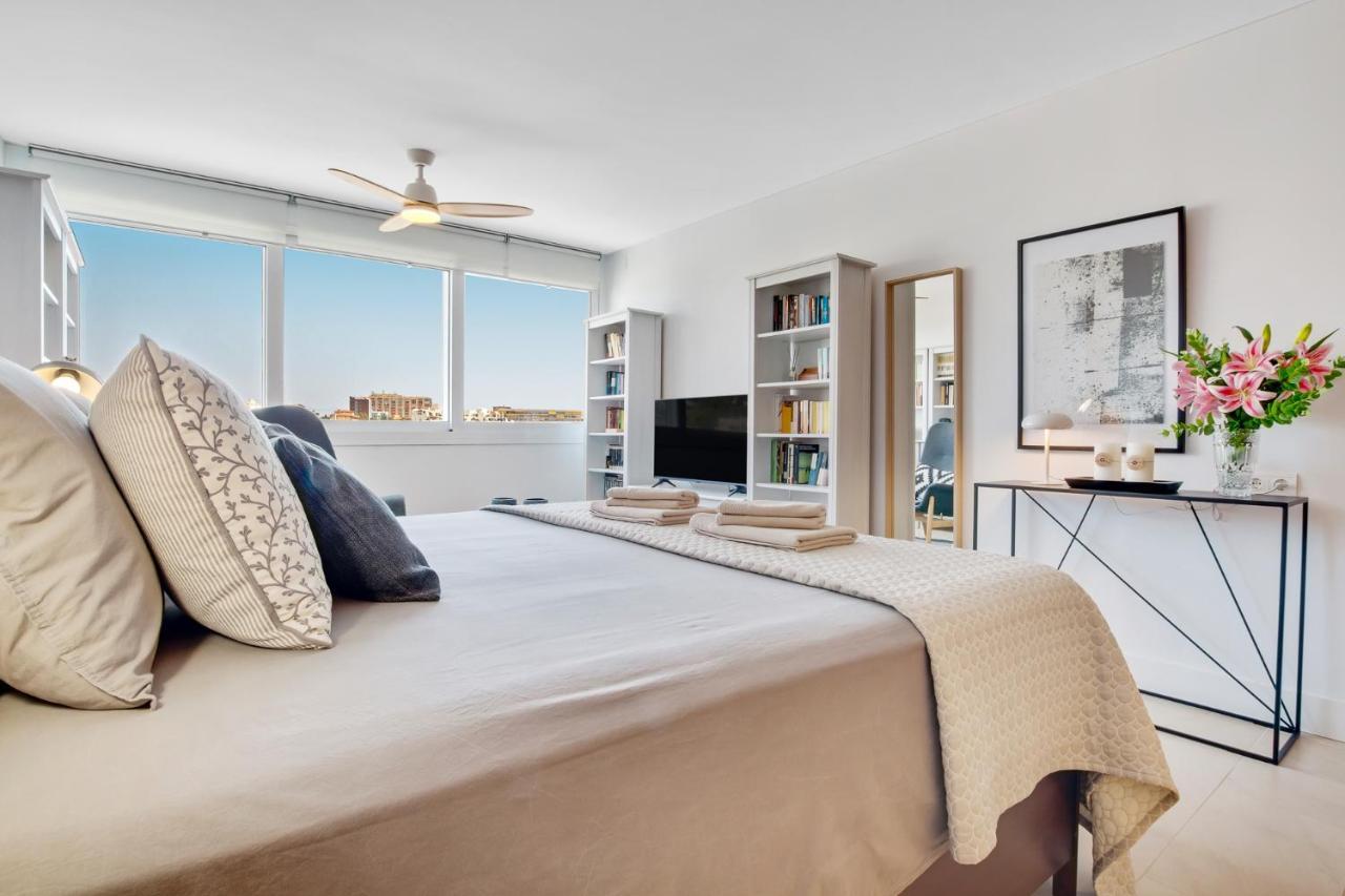 Crystalline View'S Of Carihuela - 3 Bedrooms Penthouse Торремолинос Экстерьер фото