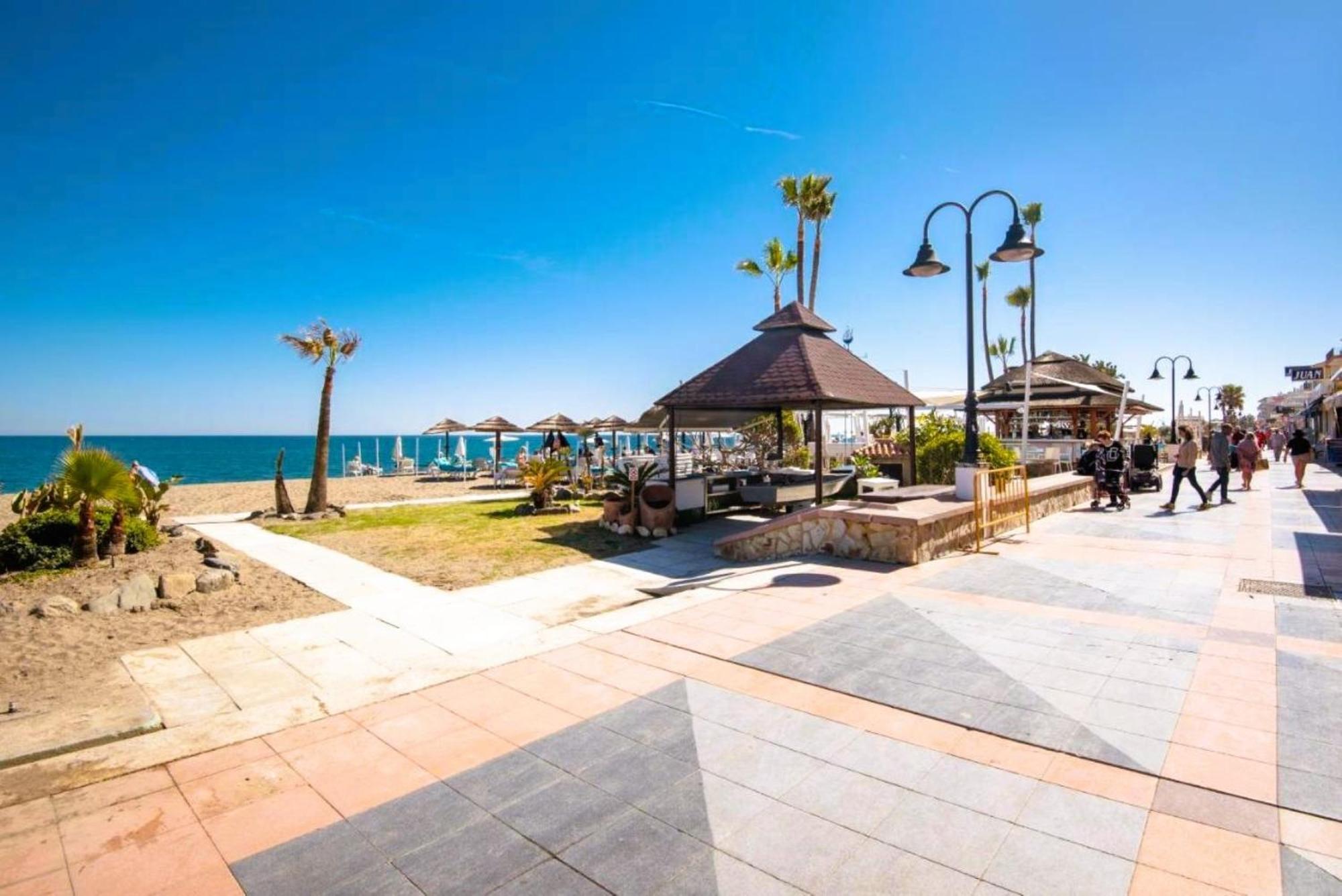 Crystalline View'S Of Carihuela - 3 Bedrooms Penthouse Торремолинос Экстерьер фото